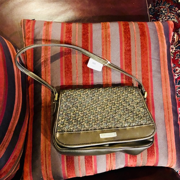 LIZ Claiborne New Bronze Crossbody. - Picture 1 of 3